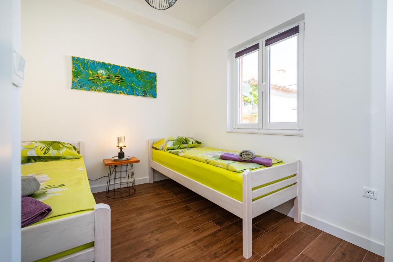 Apartments Junior Zadar Exterior photo