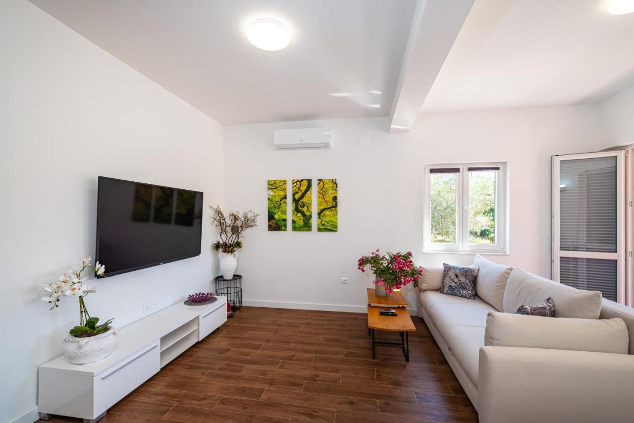 Apartments Junior Zadar Exterior photo